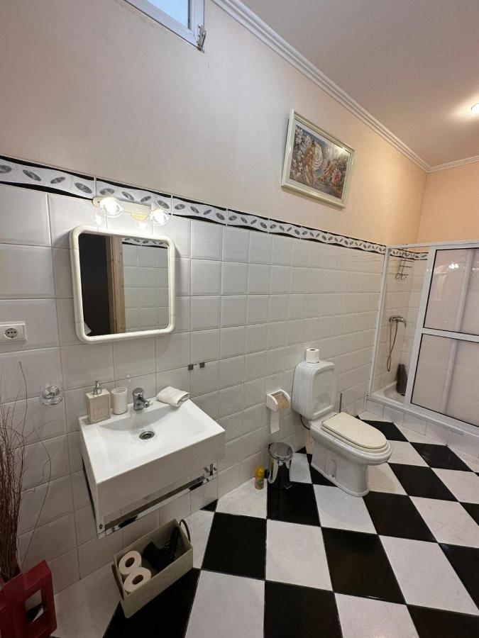 Residencia Mendonca Apartment Sao Roque Do Faial Luaran gambar